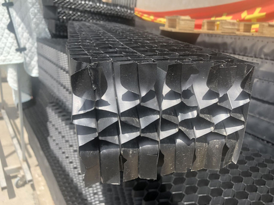 Các thành phần tháp giải nhiệt bằng nhựa PVC di động tổ ong màu đen