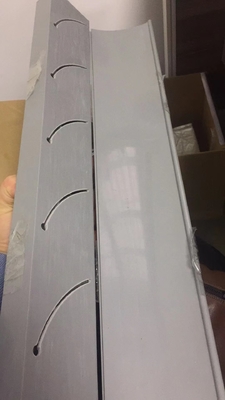 PVC Air Louvers trong tháp làm mát Lưới tản nhiệt trung tâm Tường bên ngoài Chống mưa