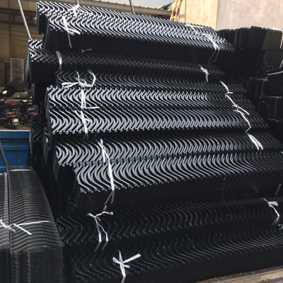 Tháp giải nhiệt dạng tấm PP Loại bỏ sương mù Tháp giải nhiệt Nhận nước trôi